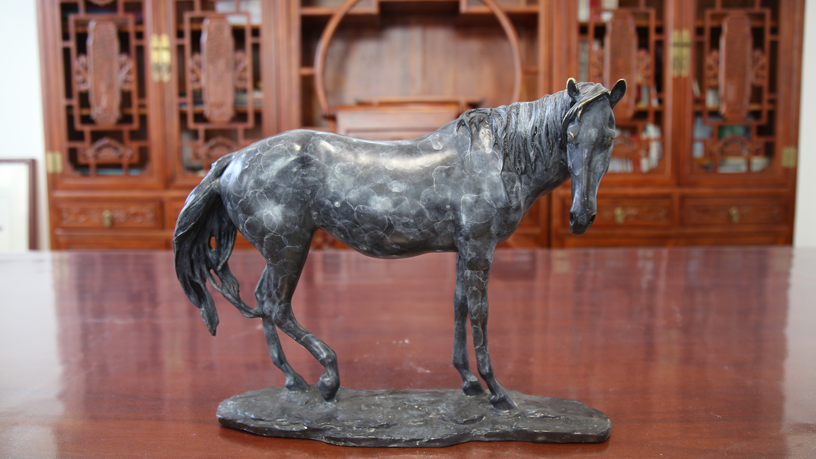 馬雕塑，馬的象征和意義