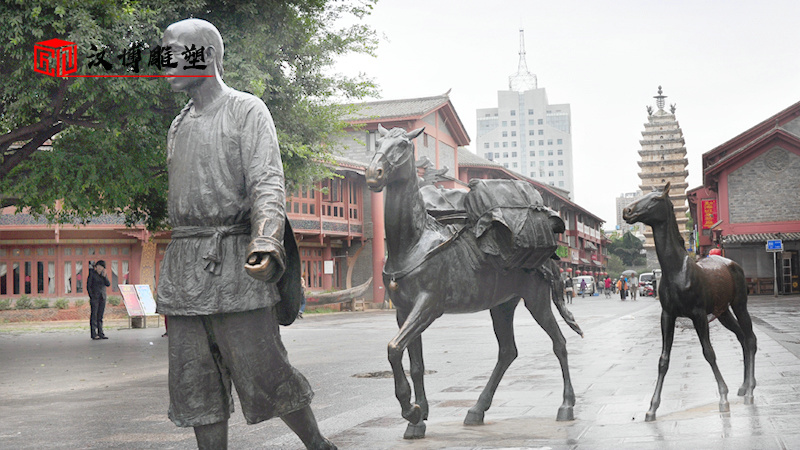茶馬古道雕塑_人物雕塑_大型雕像定制_馬幫商人雕像_人物鑄銅雕塑